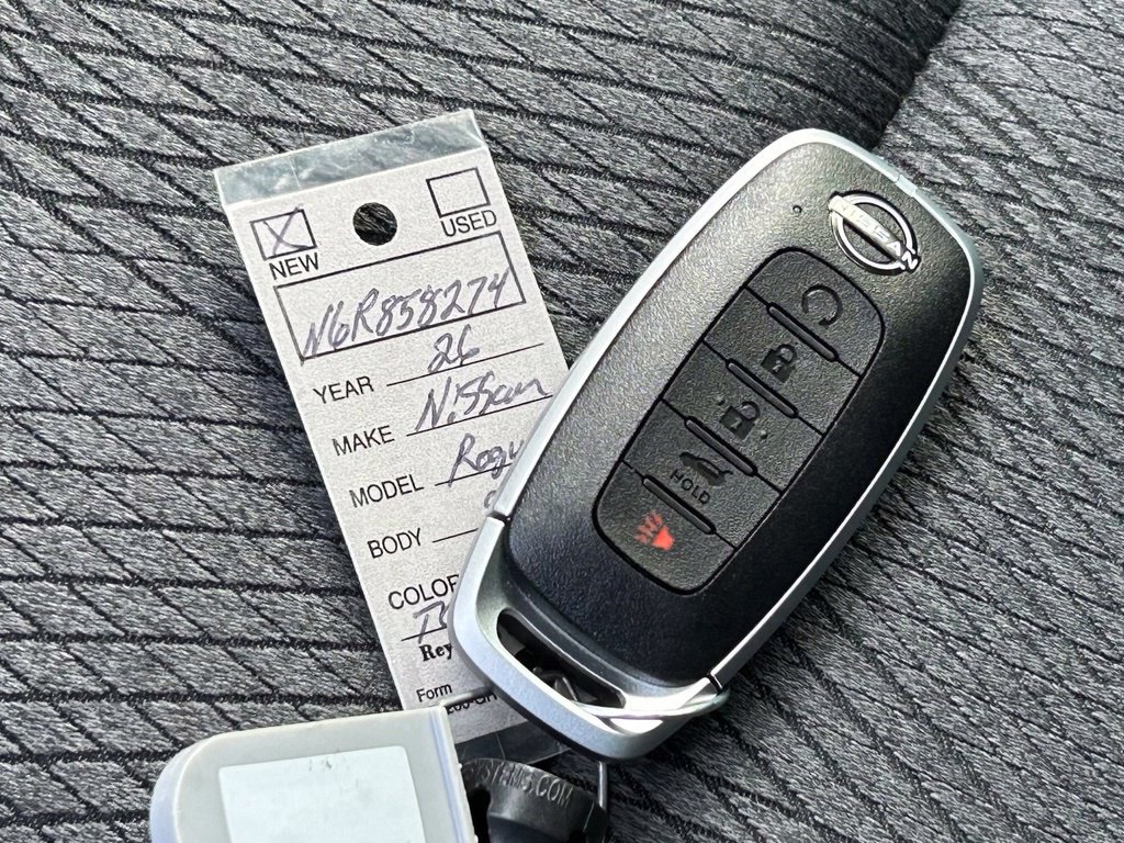 Used 2026 Nissan Rogue SV FWD image 52