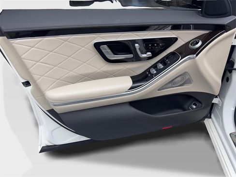 Used 2022 Mercedes-Benz S 580 4MATIC Sedan image 30