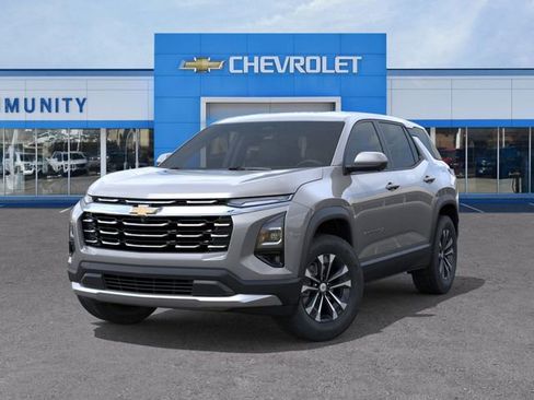 New 2026 Chevrolet Equinox LT w/ Convenience Package II image 7