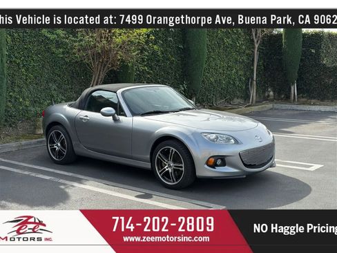 Used 2013 MAZDA MX-5 Miata Sport image 5