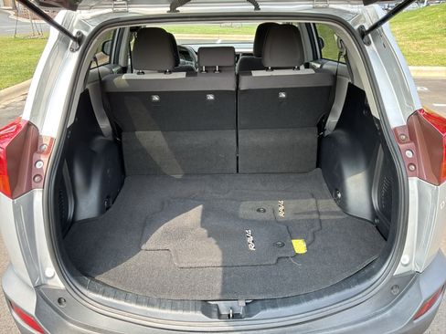 Used 2013 Toyota RAV4 XLE FWD image 31