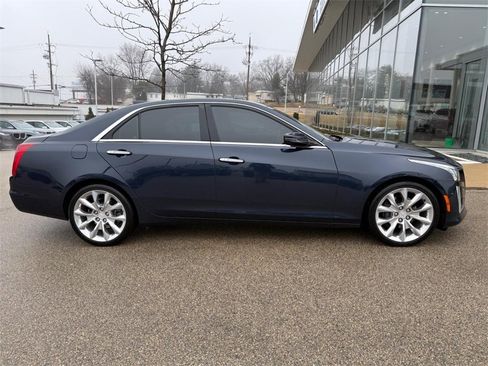 Used 2016 Cadillac CTS Premium image 2