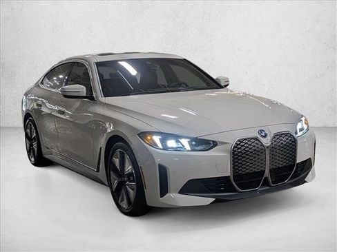 Used 2025 BMW i4 xDrive40i w/ Premium Package image 3