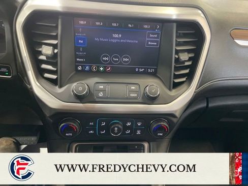 Certified 2020 GMC Acadia SLE image 28