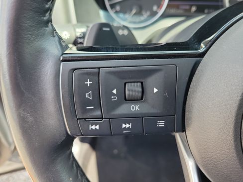 Certified 2021 Nissan Rogue SL w/ Premium Package FWD image 18