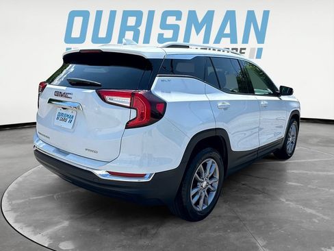Used 2024 GMC Terrain SLT AWD/4WD image 6