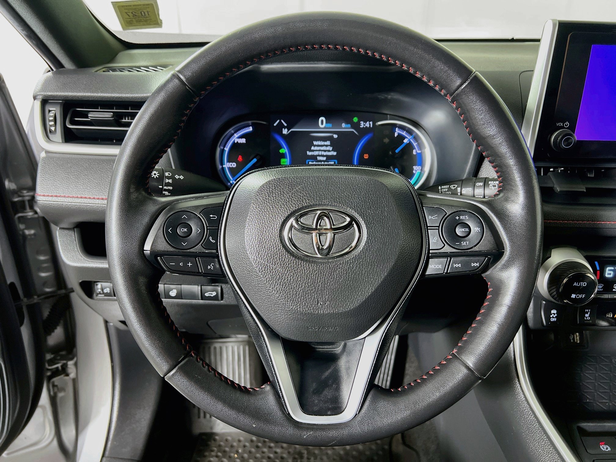 Used 2024 Toyota RAV4 SE w/ Weather & Moonroof Package AWD/4WD image 12