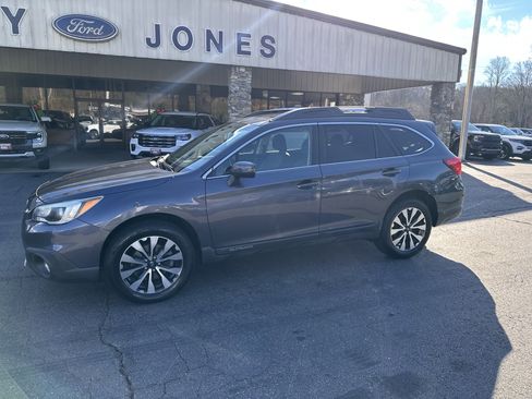 Used 2016 Subaru Outback 2.5i Limited image 1