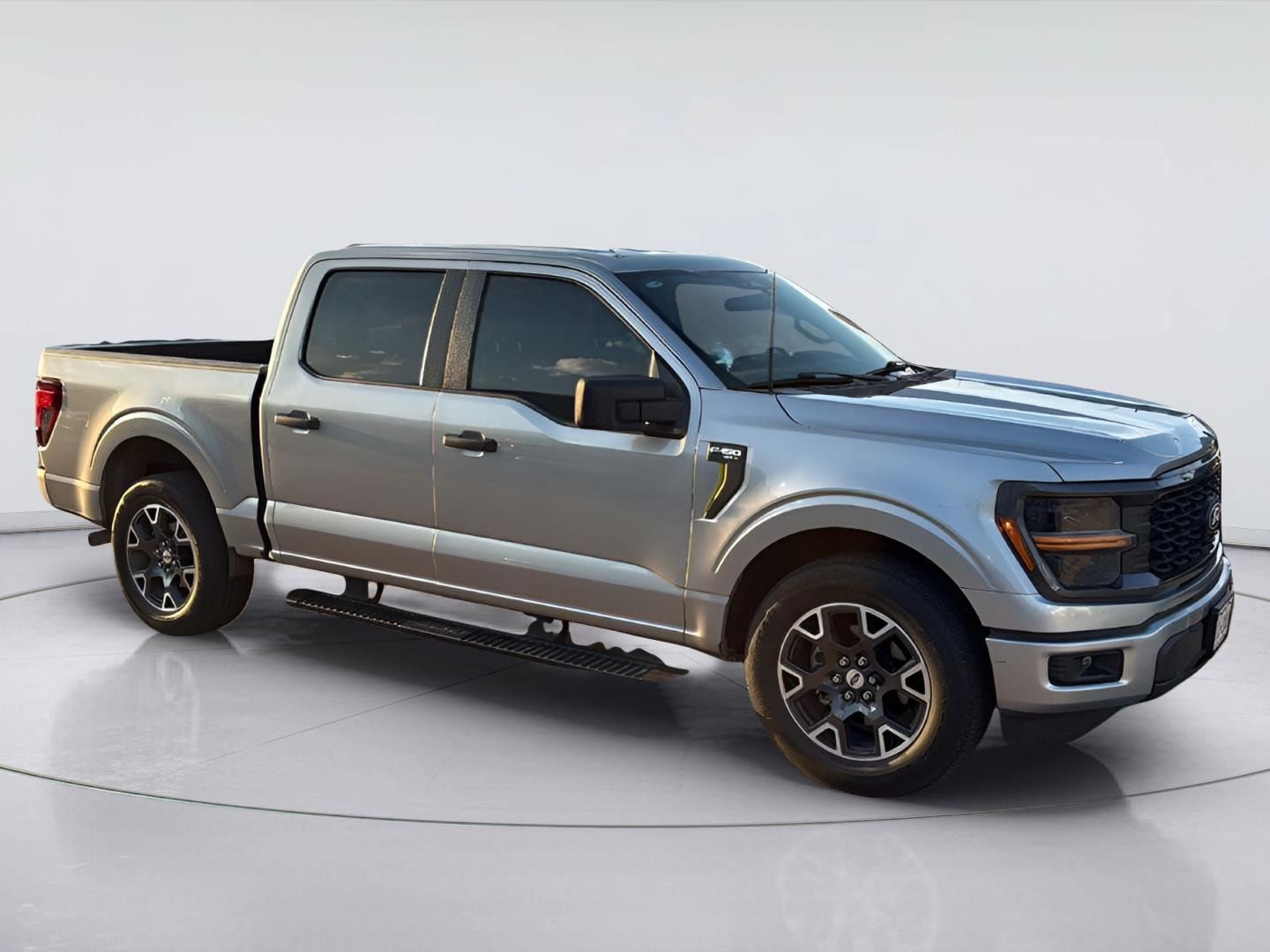 Used 2024 Ford F150 STX RWD image 1