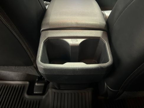 Used 2022 Toyota Tacoma Limited image 20