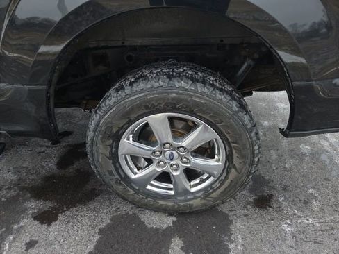 Used 2018 Ford F150 XLT w/ Equipment Group 302A Luxury image 11