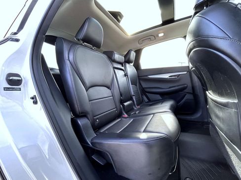 Used 2020 INFINITI QX50 Luxe w/ Navigation Package image 18