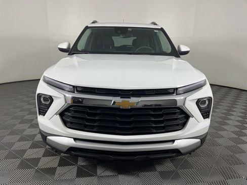 Used 2025 Chevrolet TrailBlazer LT FWD image 5