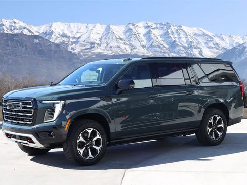 New 2026 GMC Yukon XL AT4 w/ AT4 Premium Plus Package AWD/4WD image 2