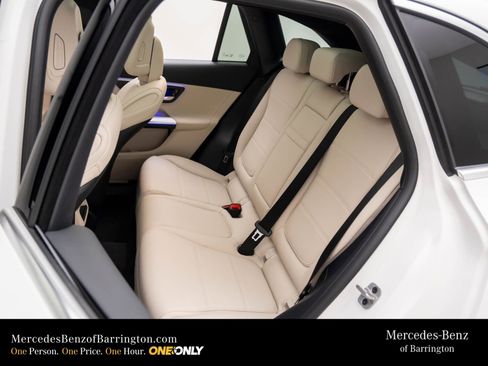 New 2026 Mercedes-Benz GLC 300 4MATIC image 19