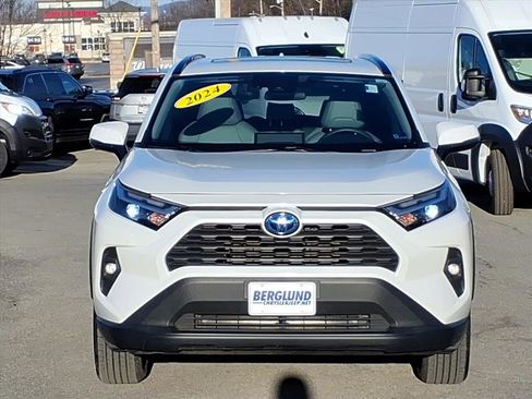 Used 2024 Toyota RAV4 XLE Premium w/ Weather Package image 9
