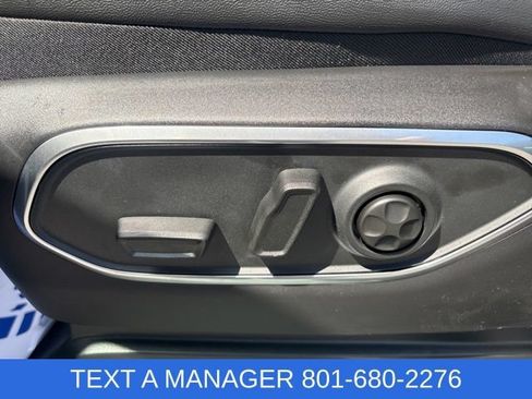 New 2026 Jeep Grand Wagoneer L 4WD w/ Premium Group I image 19
