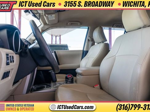 Used 2010 Toyota 4Runner SR5 RWD image 10