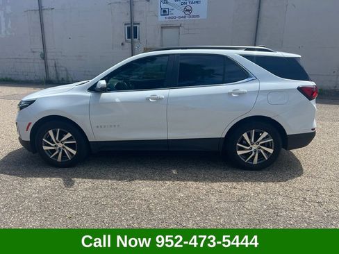 Used 2023 Chevrolet Equinox LT AWD/4WD image 1