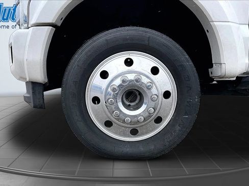 Used 2017 Ford F450 Platinum w/ Platinum Ultimate Package AWD/4WD image 38