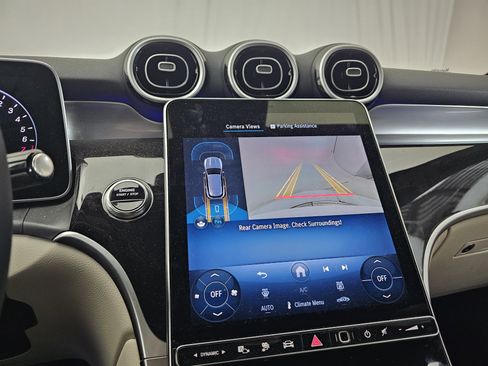 Certified 2025 Mercedes-Benz GLC 350e 4MATIC image 22