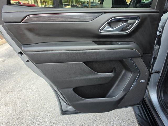 Used 2024 GMC Yukon SLT RWD image 20