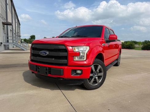 Used 2016 Ford F150 Lariat w/ Equipment Group 502A Luxury AWD/4WD image 9
