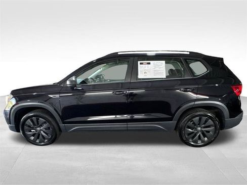 Used 2024 Volkswagen Taos S FWD image 8