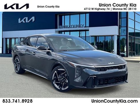 New 2025 Kia K4 GT-Line w/ GT-Line Premium Package image 1