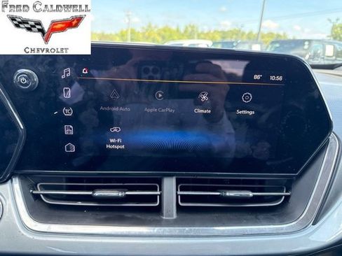 Used 2024 Chevrolet Trax LT FWD image 7