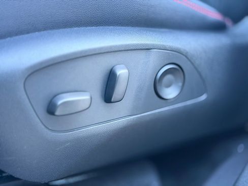 New 2026 Chevrolet Traverse RS w/ LPO, Floor Liner Package image 15