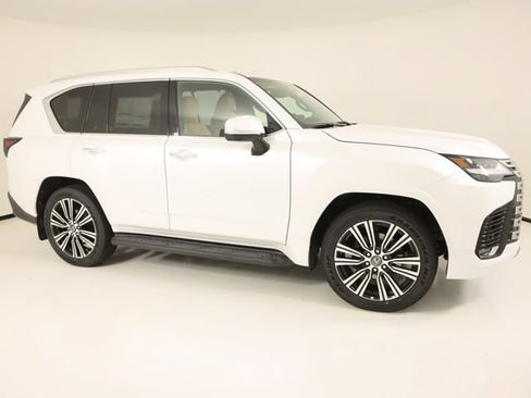 New 2026 Lexus LX 600 4WD w/ Luxury Package image 5
