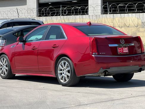 Used 2010 Cadillac CTS Premium image 7