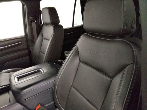 Used 2022 GMC Yukon Denali image 34
