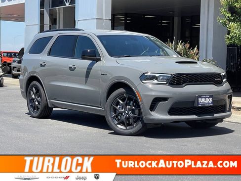New 2026 Dodge Durango GT w/ Blacktop Package AWD/4WD image 1