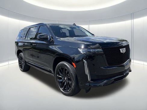 Used 2023 Cadillac Escalade Sport Platinum w/ LPO, ONYX Package AWD/4WD image 7