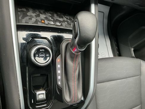 Used 2023 Chevrolet Colorado Z71 w/ Z71 Convenience Package 2 image 20