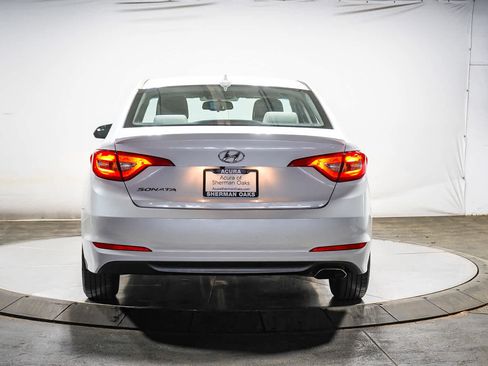 Used 2017 Hyundai Sonata SE image 9