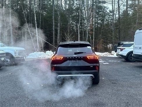 New 2026 Ford Escape SE w/ PHEV Premium Package image 4