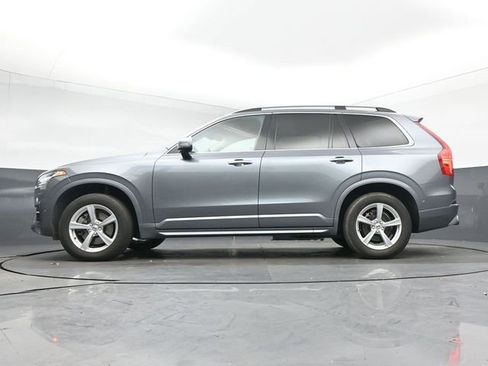 Used 2018 Volvo XC90 T5 Momentum w/ Convenience Package image 13