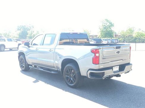 Used 2025 Chevrolet Silverado 1500 RST w/ Z71 Off-Road Package AWD/4WD image 3