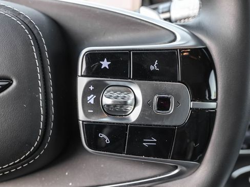 Used 2025 Genesis G90 3.5T image 29