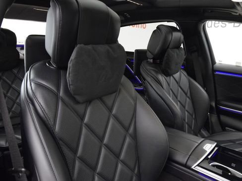 Certified 2024 Mercedes-Benz Maybach S 680 4MATIC image 20