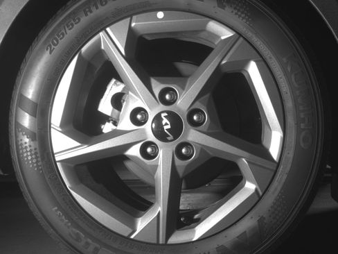 Used 2025 Kia K4 LXS image 15