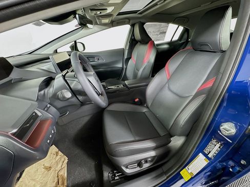 New 2026 Toyota Prius Plug-In Hybrid image 11