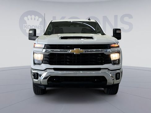 Used 2025 Chevrolet Silverado 2500 LT w/ Convenience Package image 19