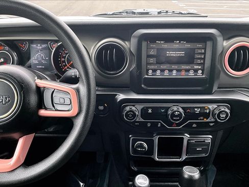 Used 2022 Jeep Wrangler Unlimited Sport AWD/4WD image 6