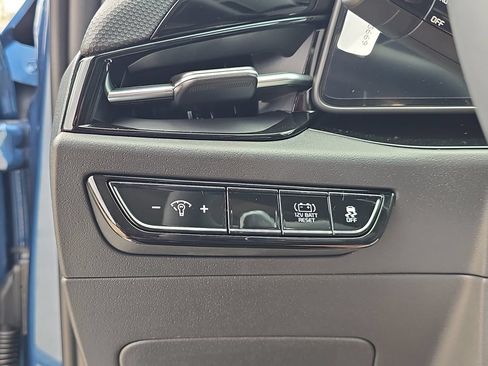 New 2026 Kia Niro EX FWD image 27