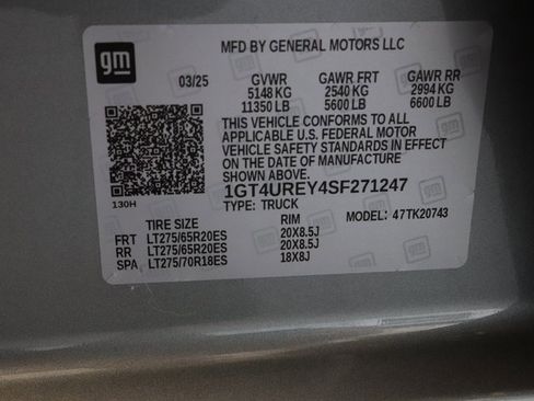 New 2025 GMC Sierra 2500 Denali w/ Denali Reserve Package image 28