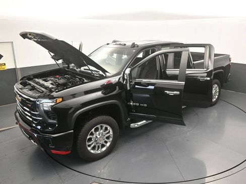Used 2025 Chevrolet Silverado 2500 LT w/ Z71 Chrome Sport Edition AWD/4WD image 76